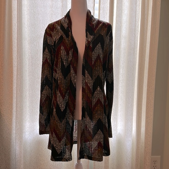 Women’s Lightweight Wrap - Picture 1 of 2